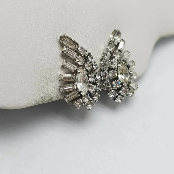 Clear Rhinestone Crystal Cluster Clip on Earrings Silver Tone Vintage (G) Deco - Picture 2 of 4